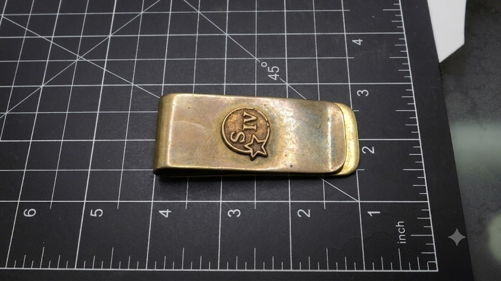 57 1491.jpg Vintage Solid Brass St. Ives Logo Money Clip – S IV Star Emblem Corporate Advertising Clip