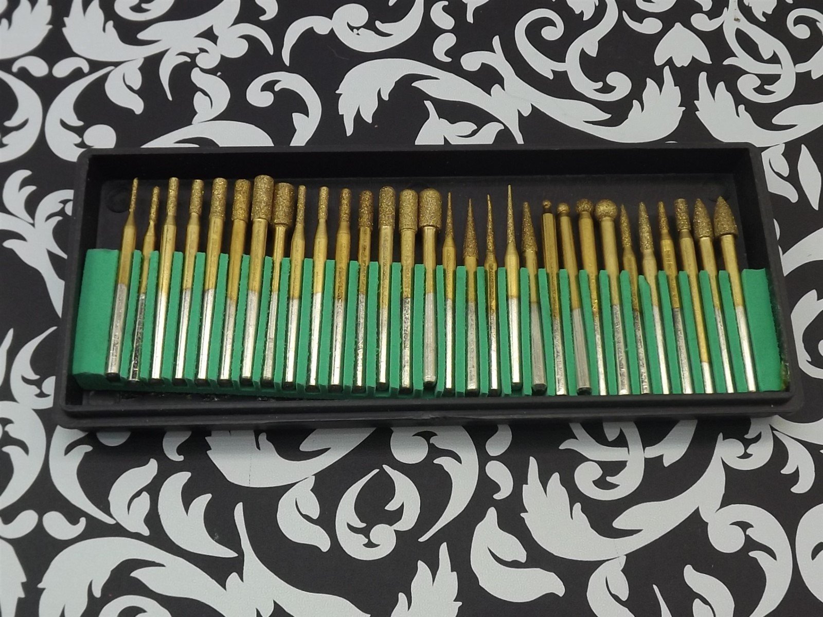 57 1571.jpg Diamond Burr Set 30-Piece 1/8″ Shank Titanium Coated – Medium Grit Rotary Tool Bits for Glass, Stone and Tile
