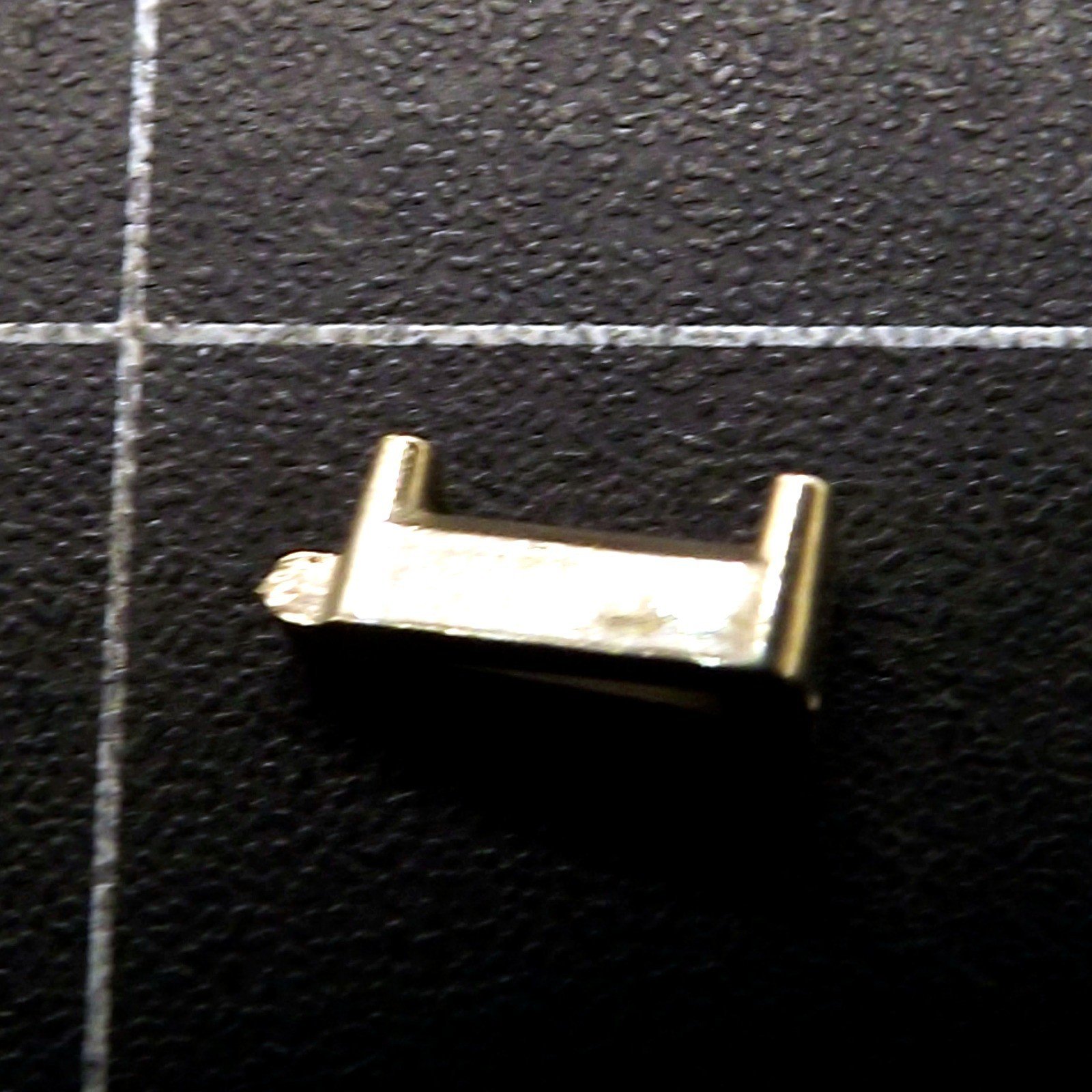 57 1579.jpg Stuller 14K White Gold Tapered Baguette Setting – 4 × 2 × 1 mm, 409T, Single NOS Jewelry Finding