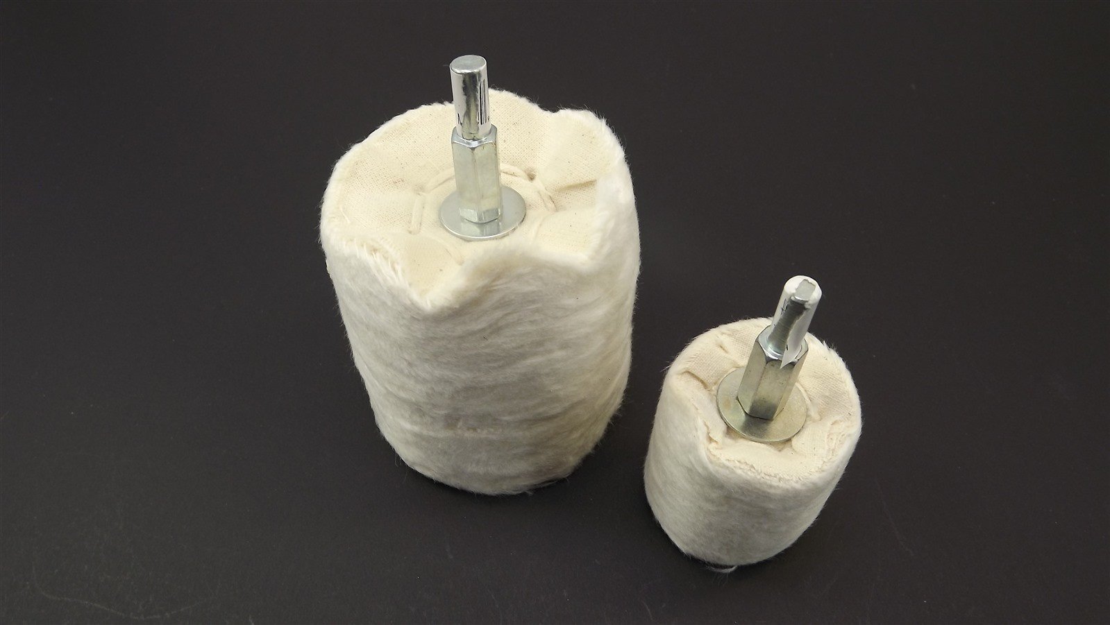 57 1634.jpg Cylinder Polishing Buff Set 2-Piece 2.5″ and 1.5″ – White Drill Polisher Buffs with 1/4″ Shank