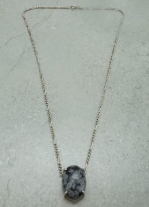 Vintage Sterling Silver Oval Agate Pendant on Chain – Solid .925 Banded Stone Necklace, 7.8 Grams