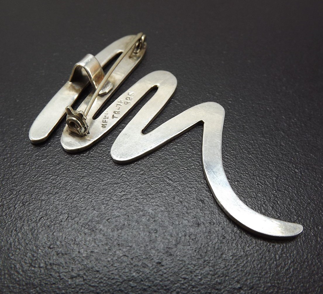 57 1785.jpg Vintage Sterling Silver Swirl Tornado Brooch Pendant – Solid .925 Convertible Pin or Pendant, 11.4 Grams