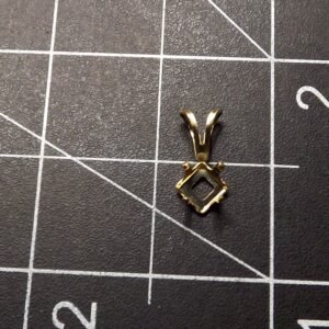 14K White Gold Pendant Bail Settings Lot – NOS Square 4 Prong Snap-In Findings, 3.6 Grams