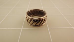 Sterling Silver 925 Diagonal Striped Band Ring – Size 8.5 Men’s or Women’s Wedding Style Band, 7.4 Grams