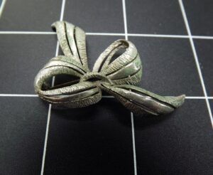 Vintage 925 Sterling Silver Twisted Knot Brooch – 8.0 Grams, Modernist Knot Pin Estate Jewelry