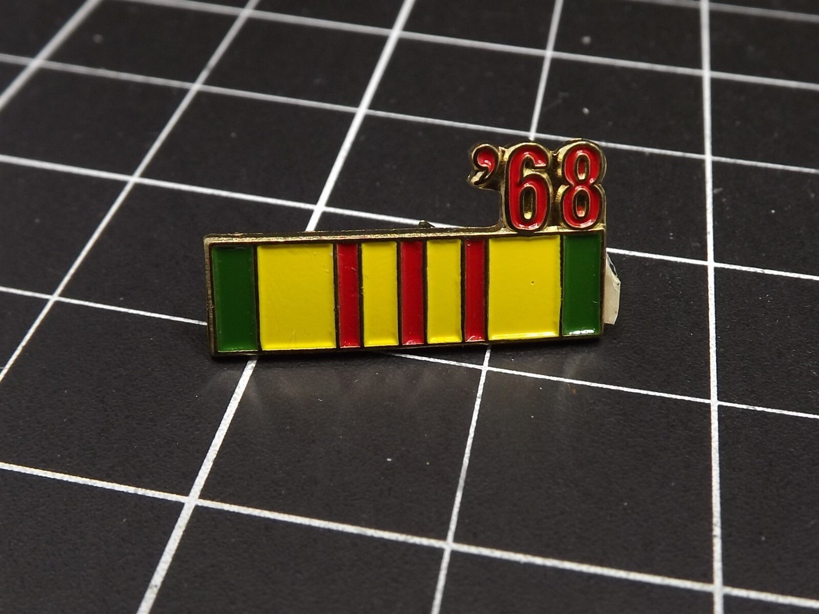 57 2839.jpg Vietnam Veteran 1968 Lapel Pin – US Military Vietnam War Vet Hat Pin, Collectible Veteran Gift