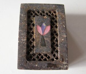 Handmade Natural Stone Carved Trinket Box – Mother of Pearl Inlay Vanity Jewelry Box 3″ x 2″, 183 Grams