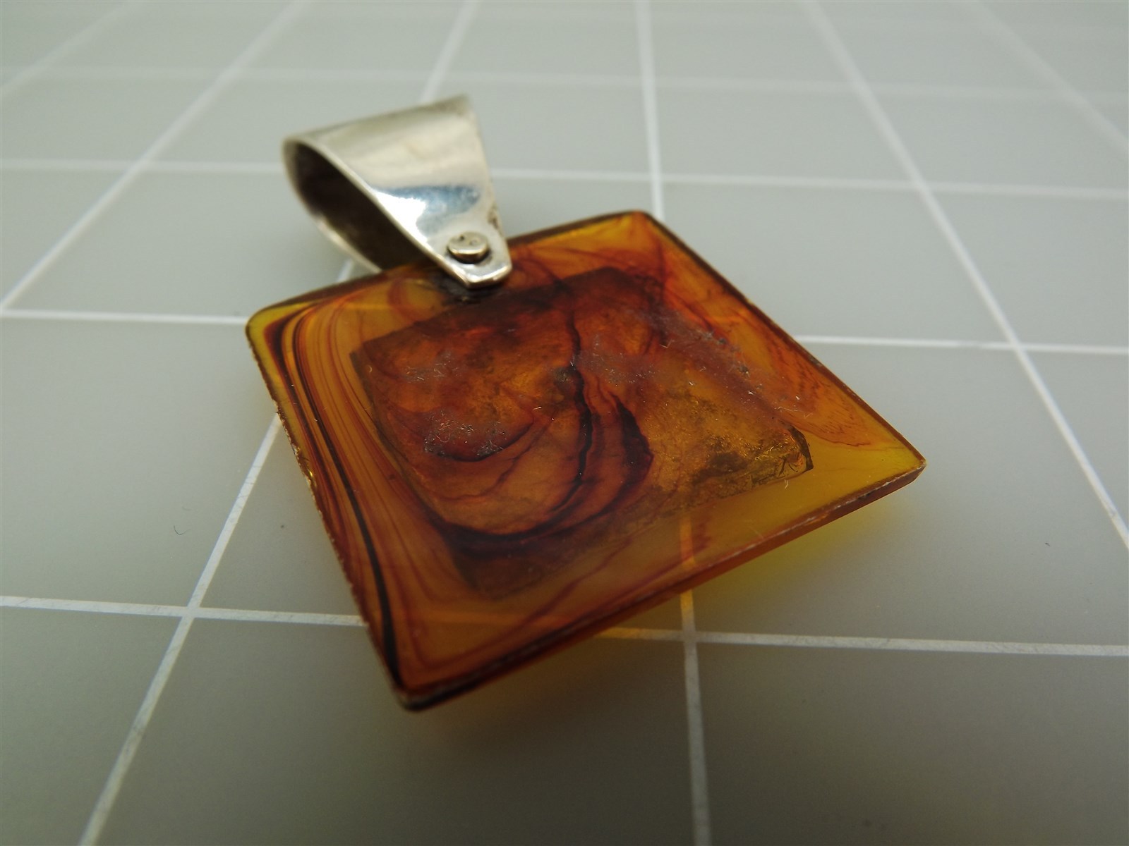 57 3234.jpg Engraved Initial Pendant with Wood Grain Resin Surround – Unmarked Silver-Color Monogram Pendant, 11.7 Grams