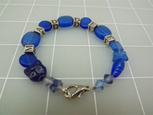Sterling Silver 925 MADDEE Block Letter Bracelet with Blue Beads 7.5″ – Name Bracelet, 17.6 Grams