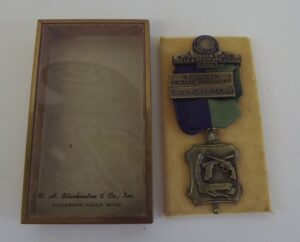 Vintage 1950 Minnesota Rifle and Revolver Association Medal – 3rd Place Team Match Award in Original Box