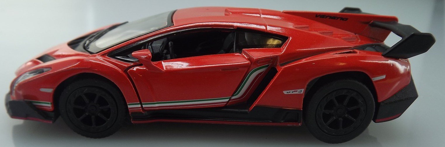 57 3420.jpg Orange Lamborghini Veneno 1:36 Scale Die Cast Model Car – Licensed Collectible Supercar Display, New