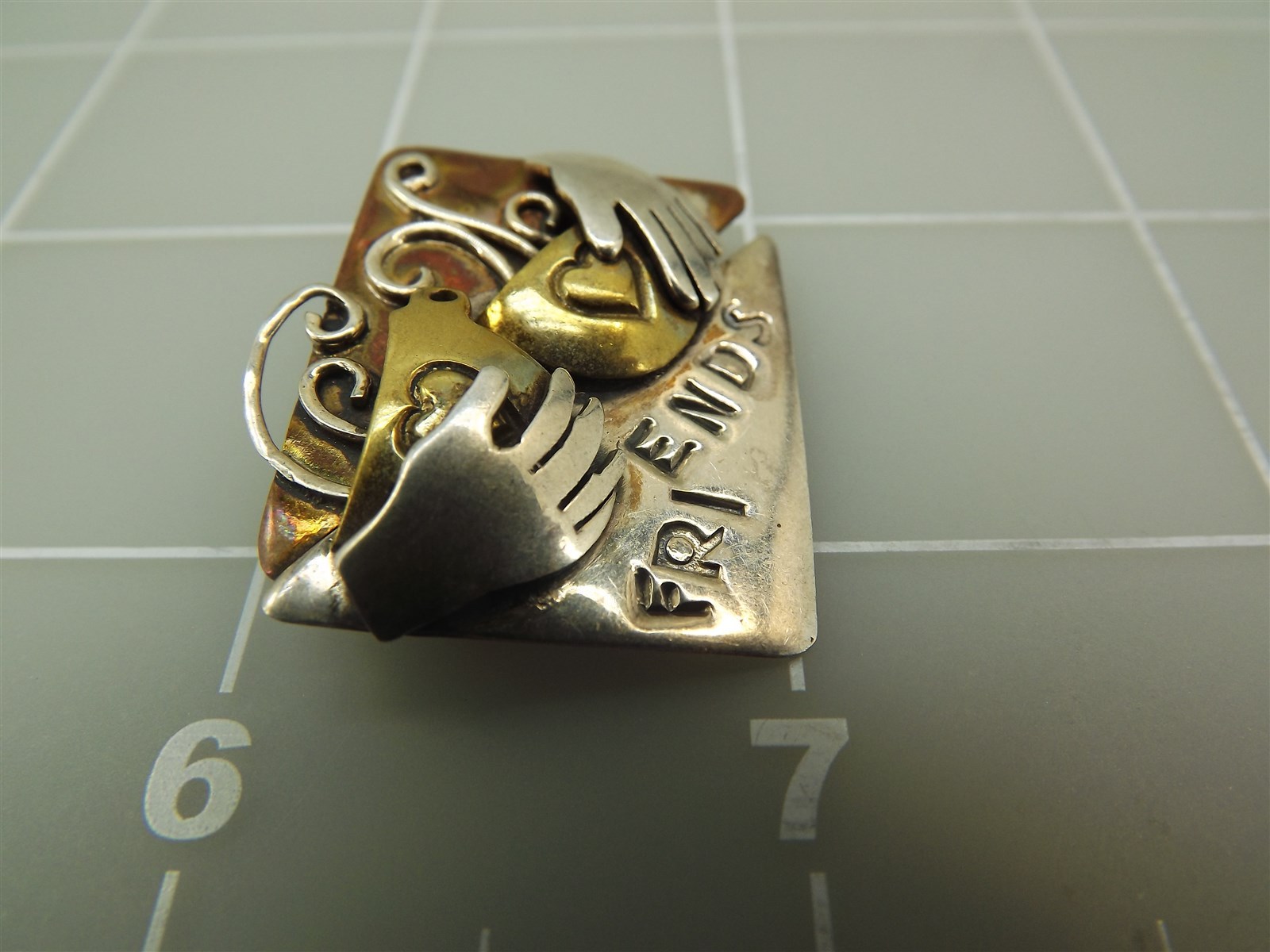 57 3528.jpg Two Tone Friends Hands Holding Cups with Hearts Brooch Pin – Friendship Pin, 1 1/4″, 9.5 Grams
