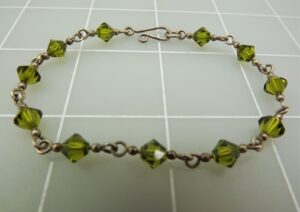 Sterling Silver Green Faceted Bead Bracelet – 7 1/2″ Birthstone Beaded Bracelet, 5.1 Grams