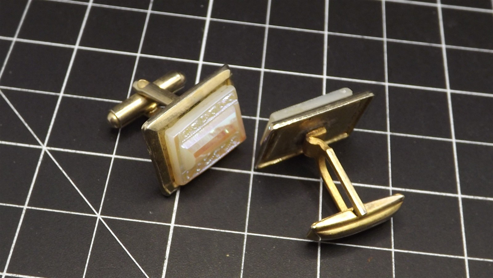 57 361.jpg Retro Vintage Cufflinks for Men – Mid-Century 1950s–1970s Modernist Design Pair, Toggle Back Closure