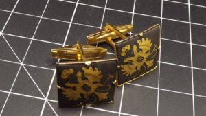 Vintage Modernist Cufflinks for Men – Mid-Century 1950s–1970s Era Pair with Toggle Backs, Estate Find