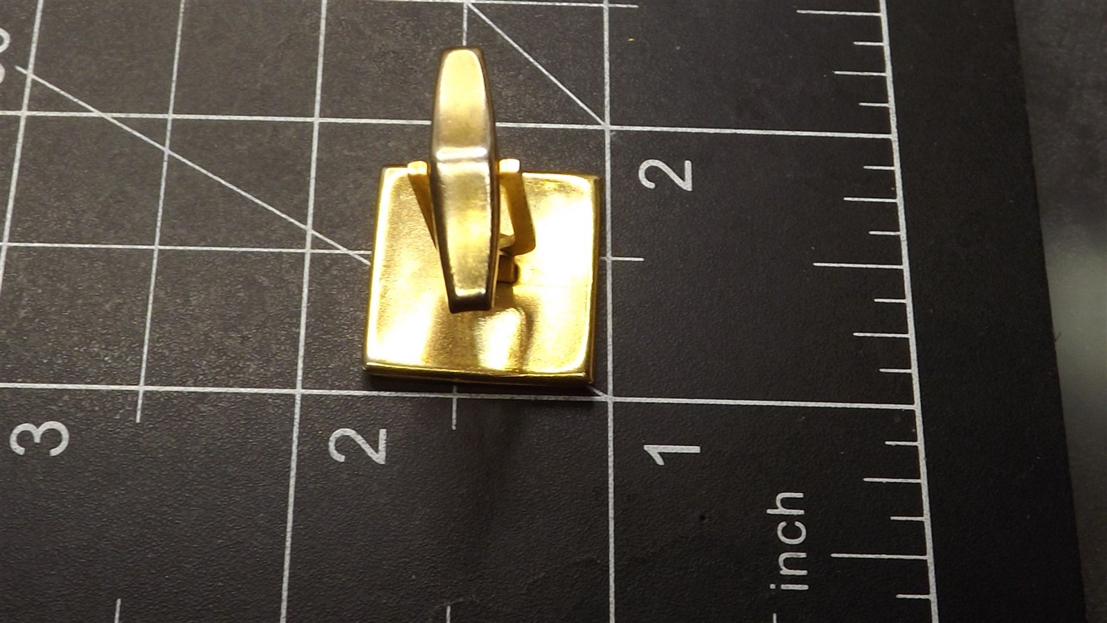 57 398.jpg Vintage Modernist Cufflinks for Men – Mid-Century 1950s–1970s Era Pair with Toggle Backs, Estate Find