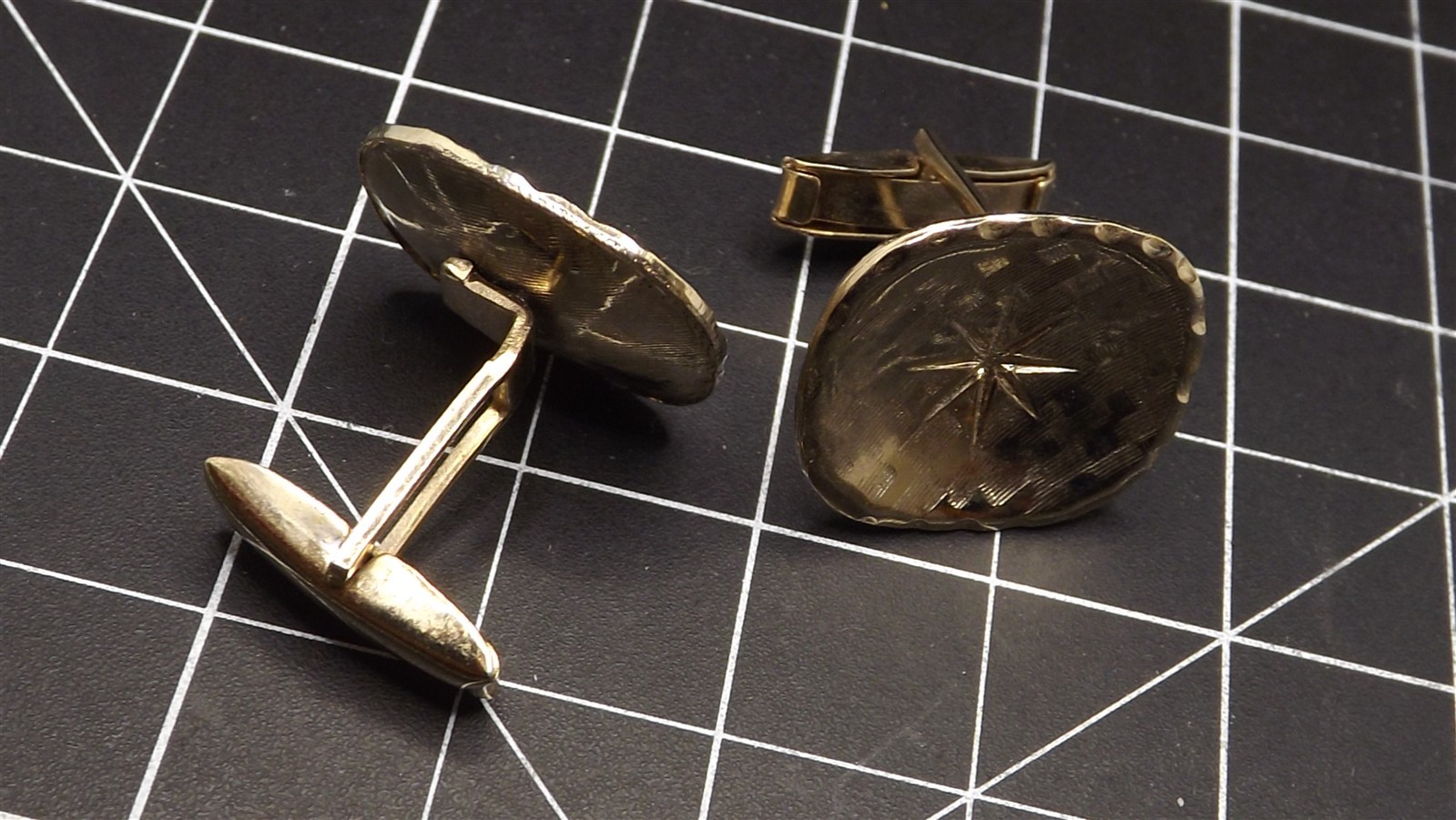 57 467.jpg Retro Mid-Century Cuff Links for Men – Vintage 1950s–1970s Pair, Toggle Back, Groomsman Gift Idea