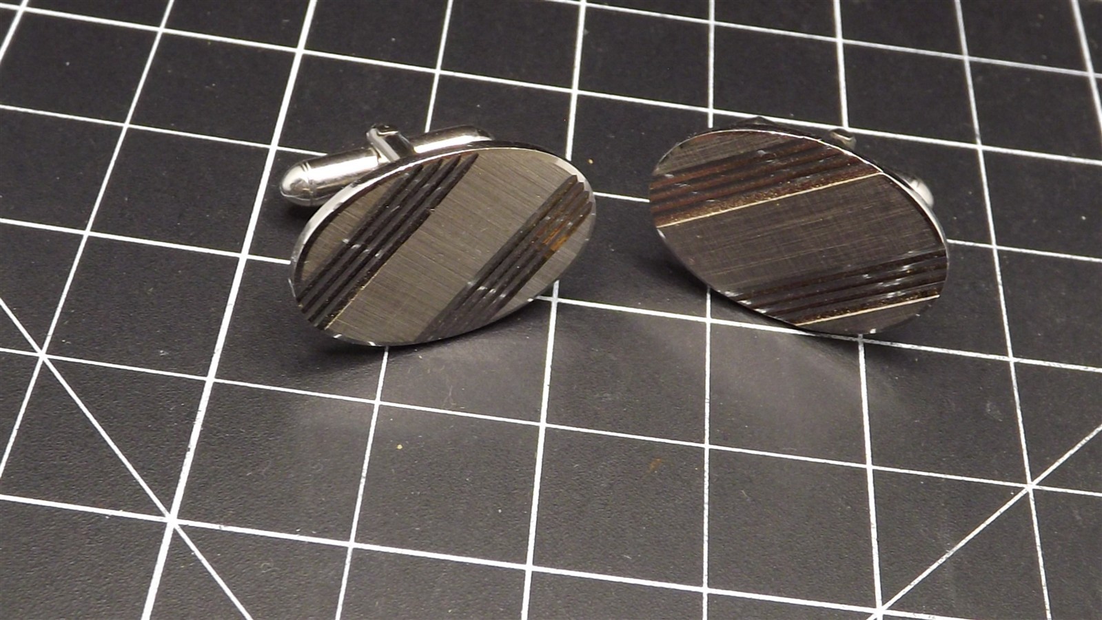 57 474.jpg Vintage Men’s Dress Cufflinks – Mid-Century Modern Retro Pair, Toggle Back Closures, Collector Piece