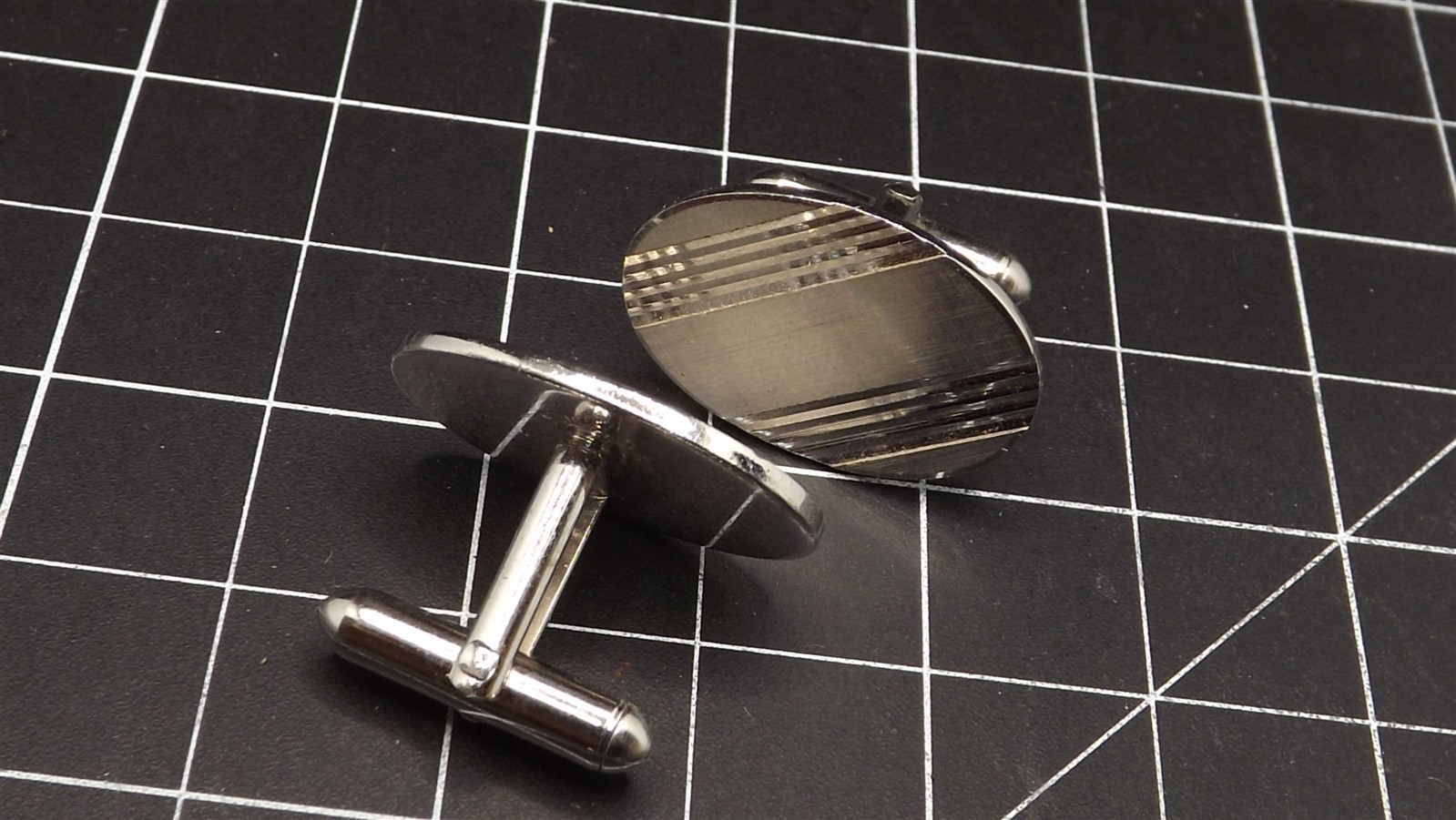 57 476.jpg Vintage Men’s Dress Cufflinks – Mid-Century Modern Retro Pair, Toggle Back Closures, Collector Piece