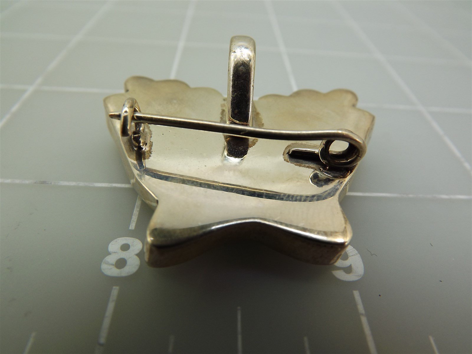 57 740.jpg Sterling Silver Carved Antiqued Ox Bone Butterfly Brooch Pendant with Tourmaline – 15.7 Grams Estate Jewelry