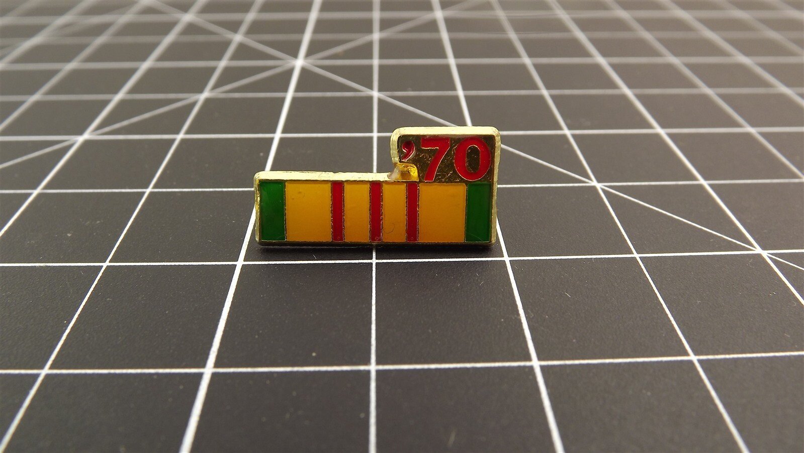 57 757.jpg Vietnam Veteran 1970 Lapel Pin – US Military Vietnam War Service Year Hat Pin, Veteran Tie Tack Collectible