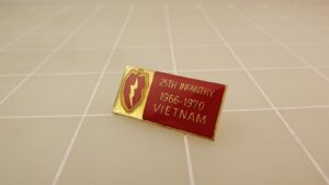 25th Infantry Division Vietnam Enamel Lapel Pin – US Army Tropic Lightning Veteran Hat Pin Collectible