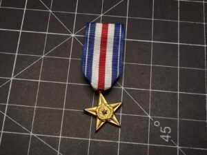 miniature silver star medal with ribbon m2012 c1