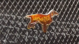 Irish Setter Dog Lapel Pin – Enamel