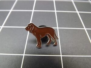 Bloodhound Dog Lapel Pin – Enamel