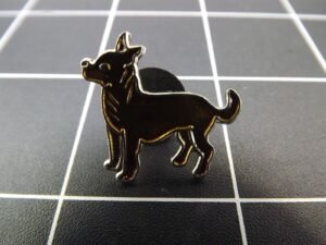 Chihuahua Dog Lapel Pin – Enamel