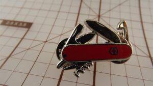 Swiss Army-Style Pocketknife Lapel Pin – Red Enamel