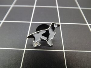 English Setter Dog Lapel Pin – Enamel