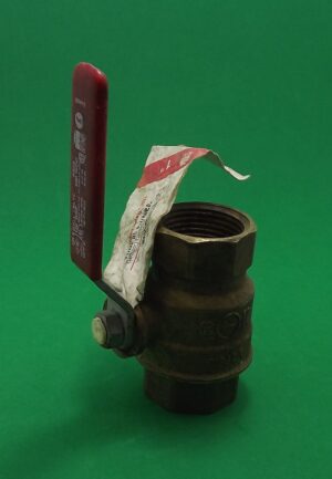 Mueller / B&K 107-405HC Threaded 1″ Ball Valve – 150 PSI WSP, About 3″ Long – With Original Tag – Plumbing Shutoff Valve