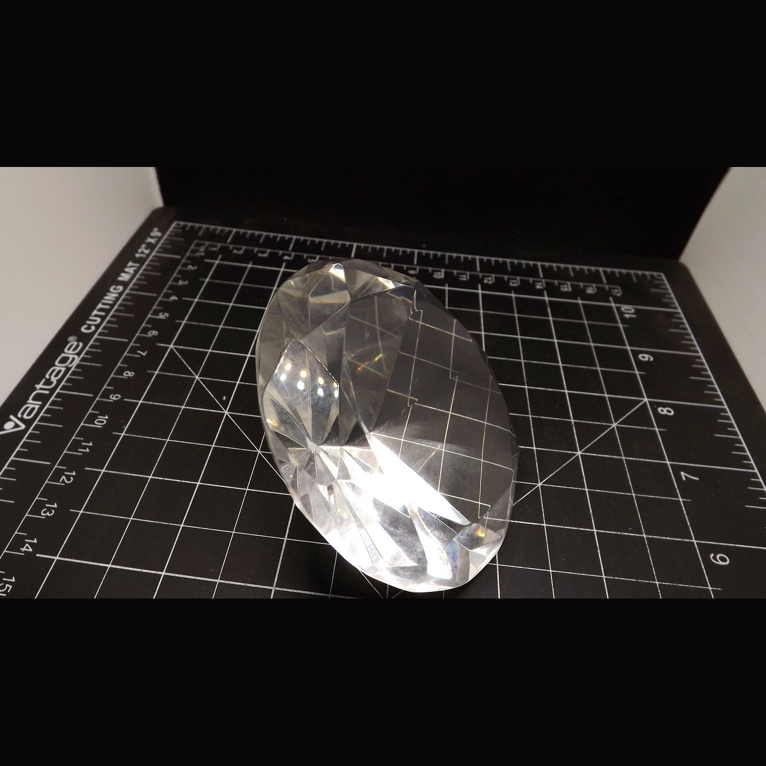 s l1600 16212.jpg Large Faceted Clear Diamond Shape Paperweight Display Piece 3.5 in. – Collectible – view 3