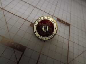 "My Son Is In The Coast Guard" Lapel Pin – 15/16" Red & white enamel