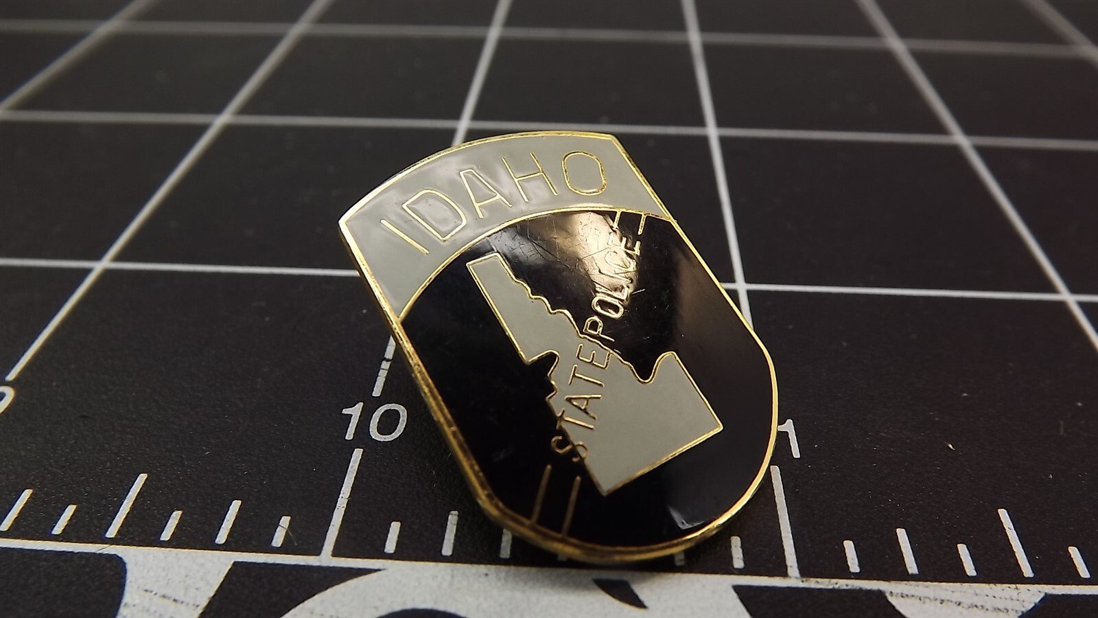 s l1600 2144.jpg Idaho State Police Lapel Pin – Enamel – photo 2