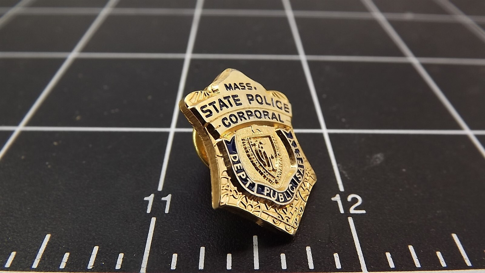 s l1600 2183.jpg Massachusetts State Police Corporal Badge Lapel Pin – Gold-tone – photo 2