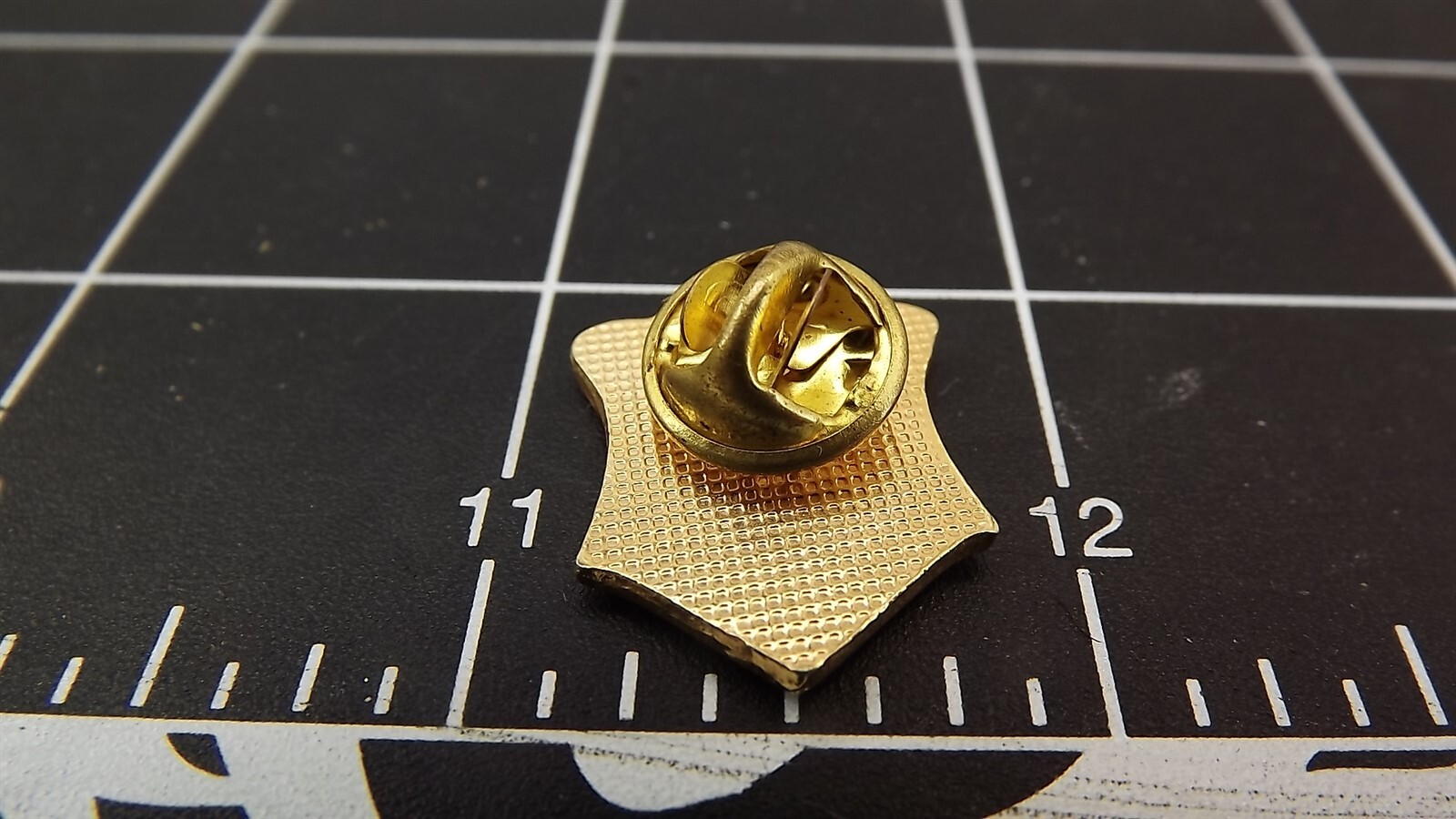 s l1600 2184.jpg Massachusetts State Police Corporal Badge Lapel Pin – Gold-tone – photo 3