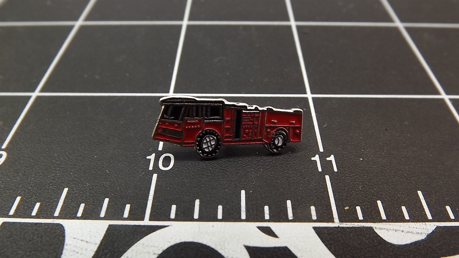 s l1600 2222.jpg Fire Engine Lapel Pin – Red & silver-tone