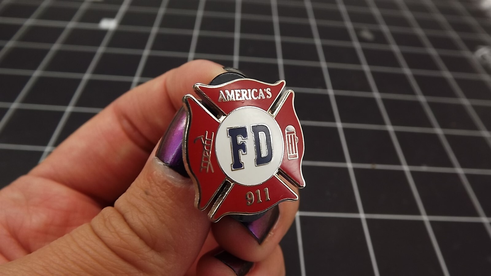 s l1600 2318.jpg "FD" America's Bravest 911 Maltese Cross Lapel Pin – Red enamel – photo 2