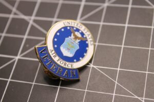 "United States Air Force Veteran" Lapel Pin – 1" Enamel
