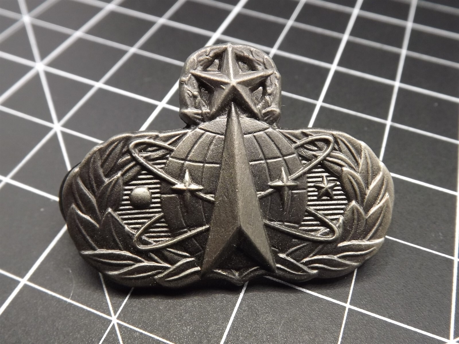 s l1600 2764.jpg USAF Space Operations Badge Lapel Pin – Pewter