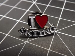 "I Love Skiing" Lapel Pin – Enamel