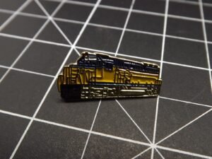 Diesel Engine Lapel Pin – Yellow enamel