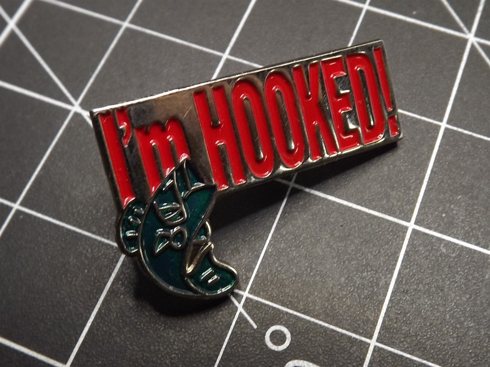 s l1600 3329.jpg "I'm Hooked!" Fishing Lapel Pin – Enamel – photo 3