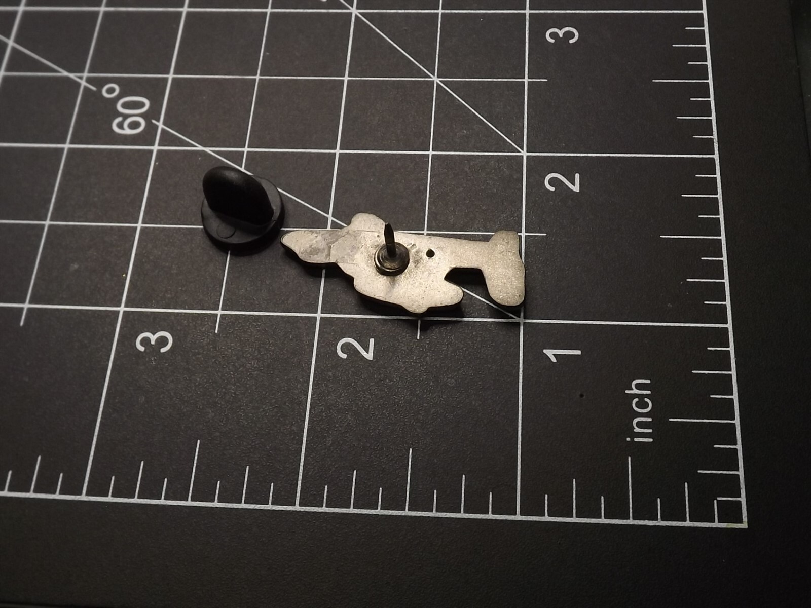 s l1600 3350.jpg E-2C Hawkeye Airplane Lapel Pin – Pewter – photo 3