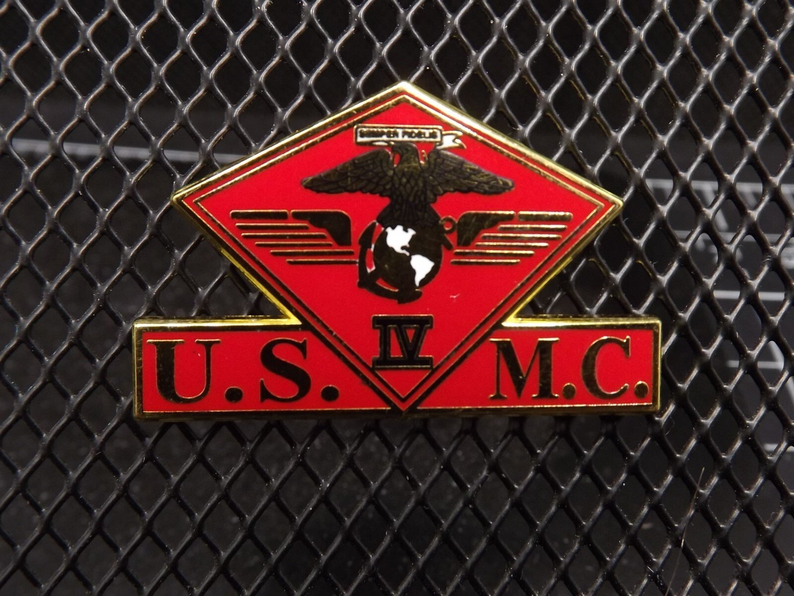 s l1600 3584.jpg USMC 4th Marine Aircraft Wing "U.S.M.C." Lapel Pin – Red Enamel 4th MAW Diamond Marine Aviation Hat Pin – view 3