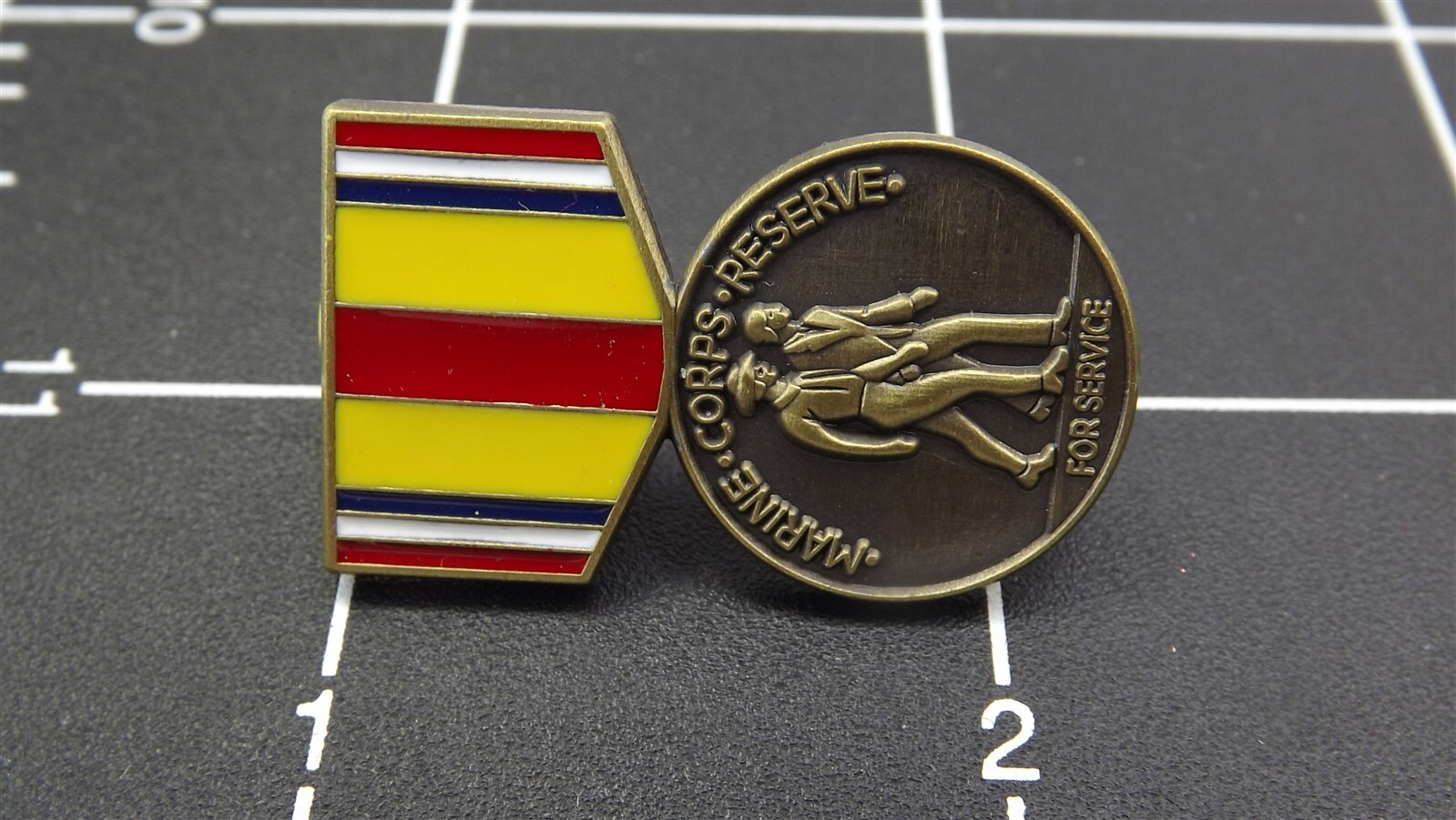 s l1600 3641.jpg Marine Corps Reserve Medal Lapel Pin – Enamel – photo 2
