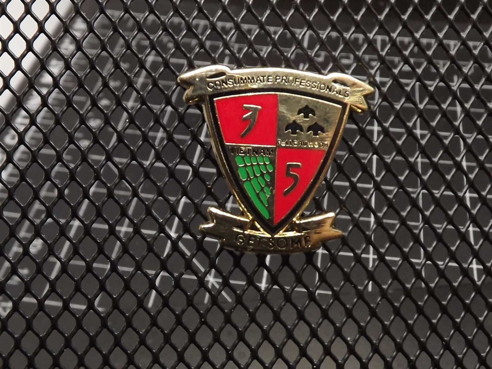 s l1600 3656.jpg USMC 3rd Battalion 5th Marines Vietnam "Get Some" Lapel Pin – Enamel 3/5 Shield Veteran Hat Pin – view 2
