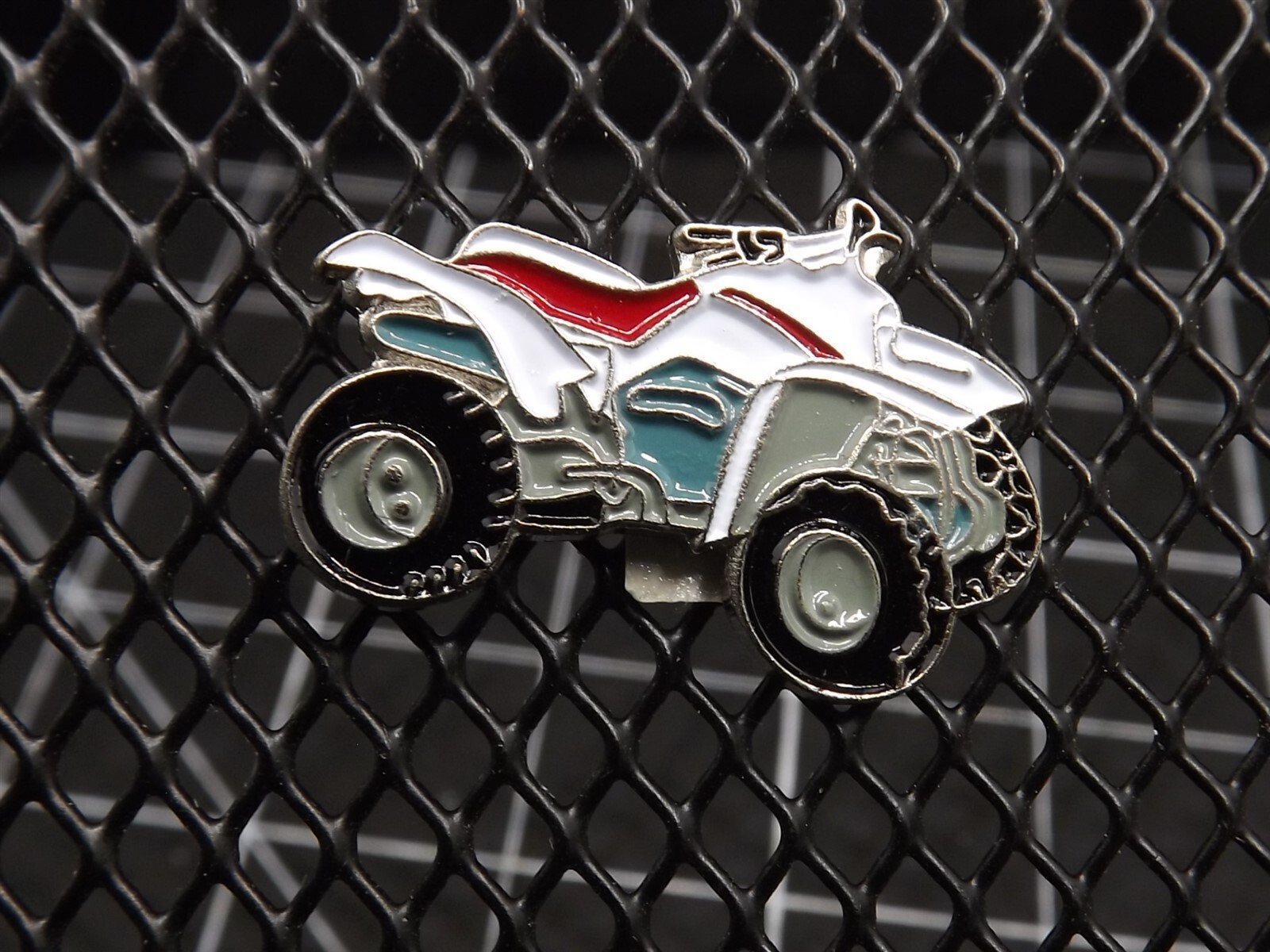 s l1600 3815.jpg ATV Four-Wheeler Lapel Pin – Enamel